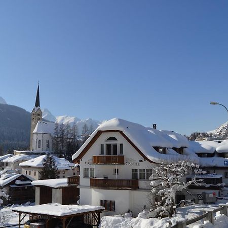 Hotel Restaurant Gabriel Scuol Exterior foto